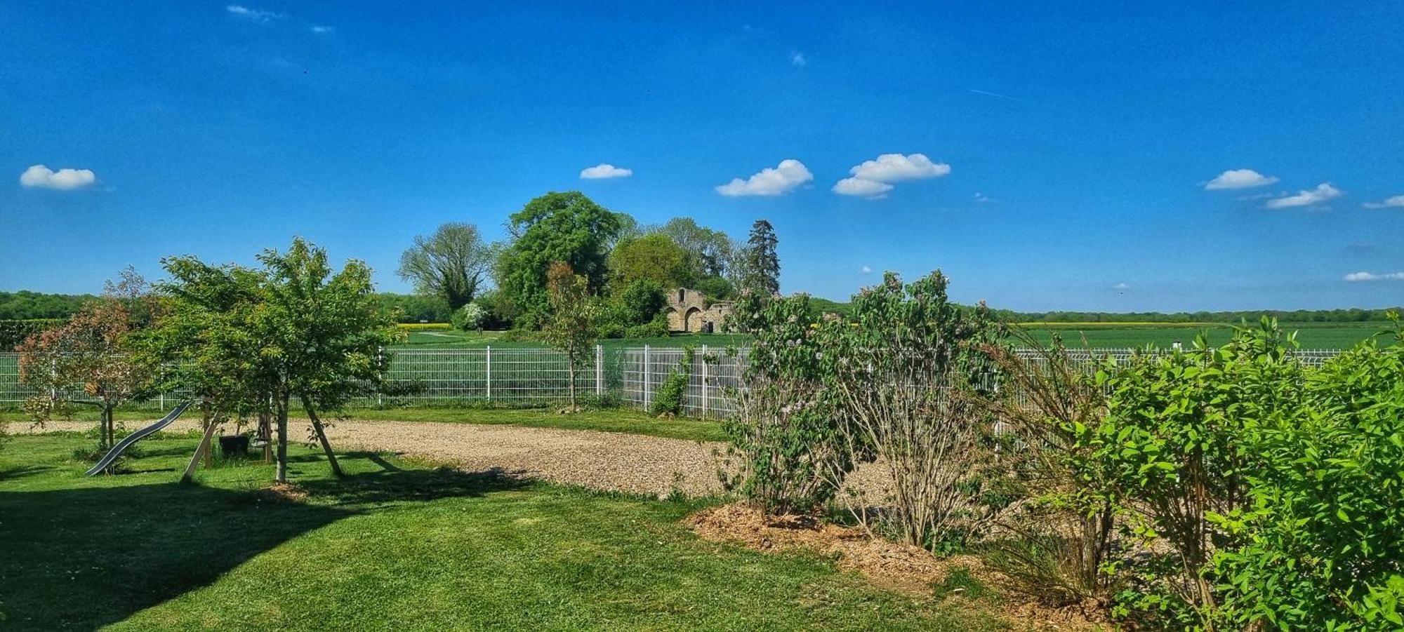 Le Clos Champlieu Orrouy Buitenkant foto